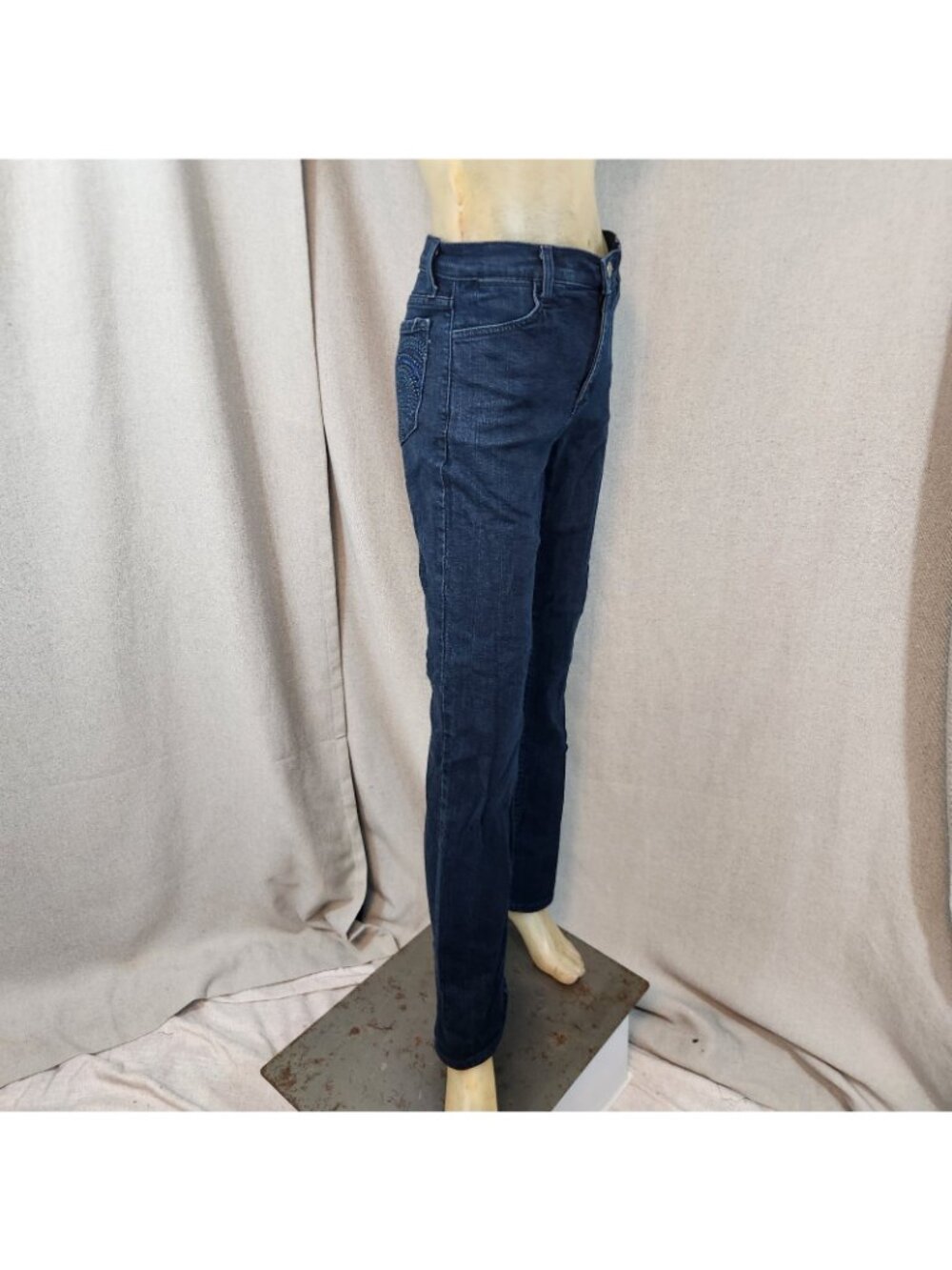 NYDJ Not Your D Blue Dark Wash Mid Rise Denim Blue Jeans Size 4 SMALL 27 Wx 31 I - Picture 3 of 8